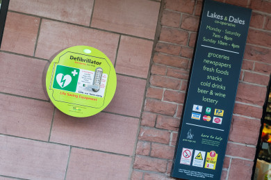 Lakes & Dales Defib Cabinet 004